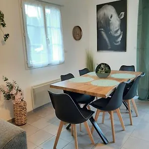  Appartement Proche Aeroport A Pied O' Jungle
