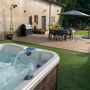  Hébergement de vacances Logis Groly Avec En Campagne Proche Montauban France