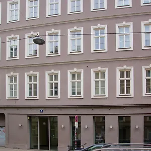  Apartament Pink Lotus Austria
